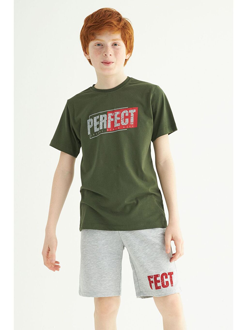 Kısa Kol Yazı Baskılı Haki Gri Renk Erkek Çocuk Kaprili Takım-2