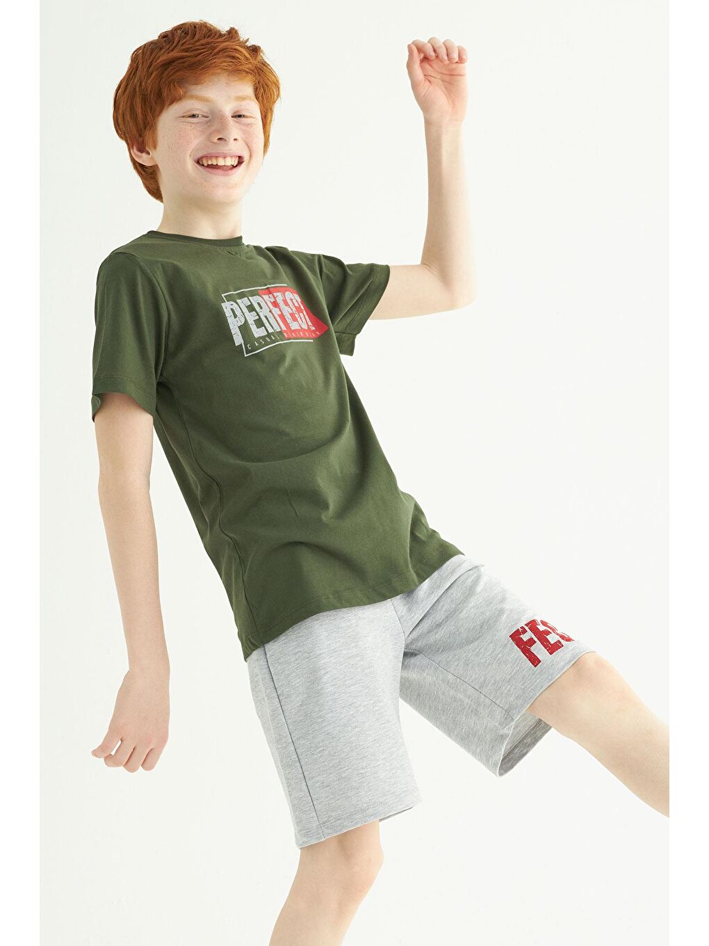 Kısa Kol Yazı Baskılı Haki Gri Renk Erkek Çocuk Kaprili Takım-4