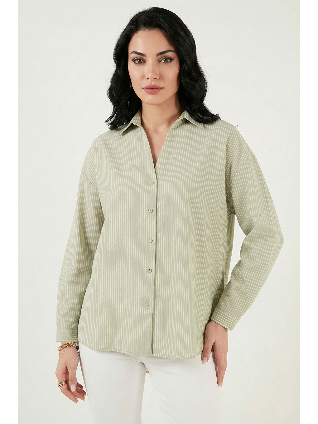 Yeşil Çizgili Oversize Fit Klasik Yaka Uzun Kollu Kadın Gömlek 6925437-4