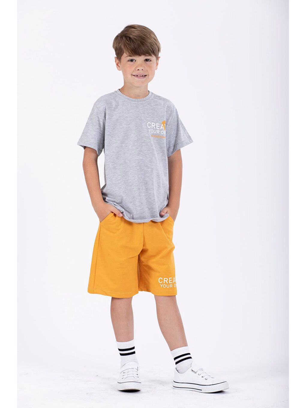 Yazı Baskılı Gri Renk Erkek Çocuk Kaprili Takım-1