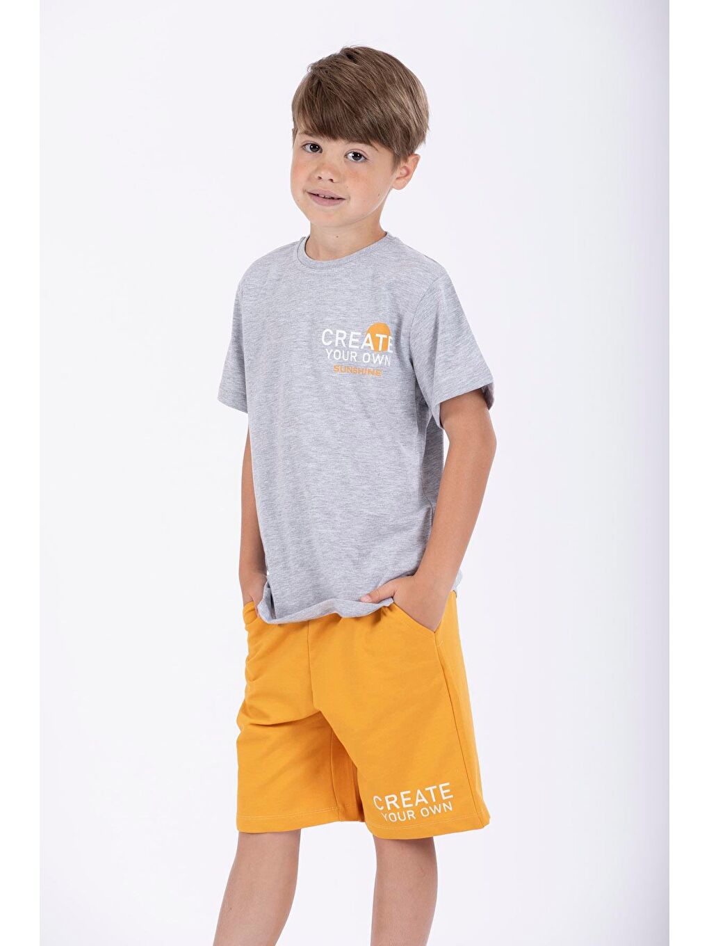 Yazı Baskılı Gri Renk Erkek Çocuk Kaprili Takım-3