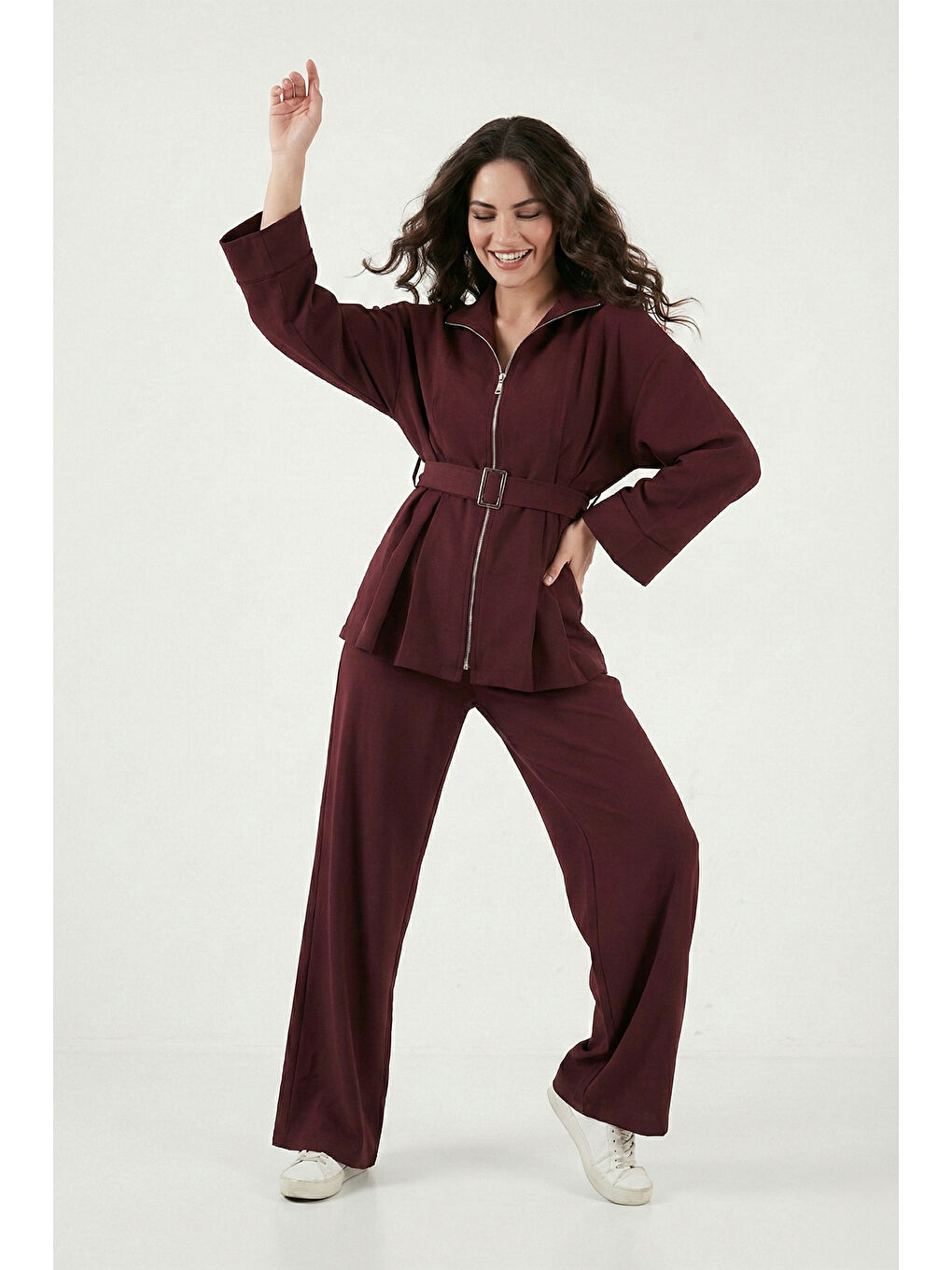 Bordo Regular Fit Kemer Detaylı Fermuarlı Geniş Paçalı Kadın Takım 6928879-1