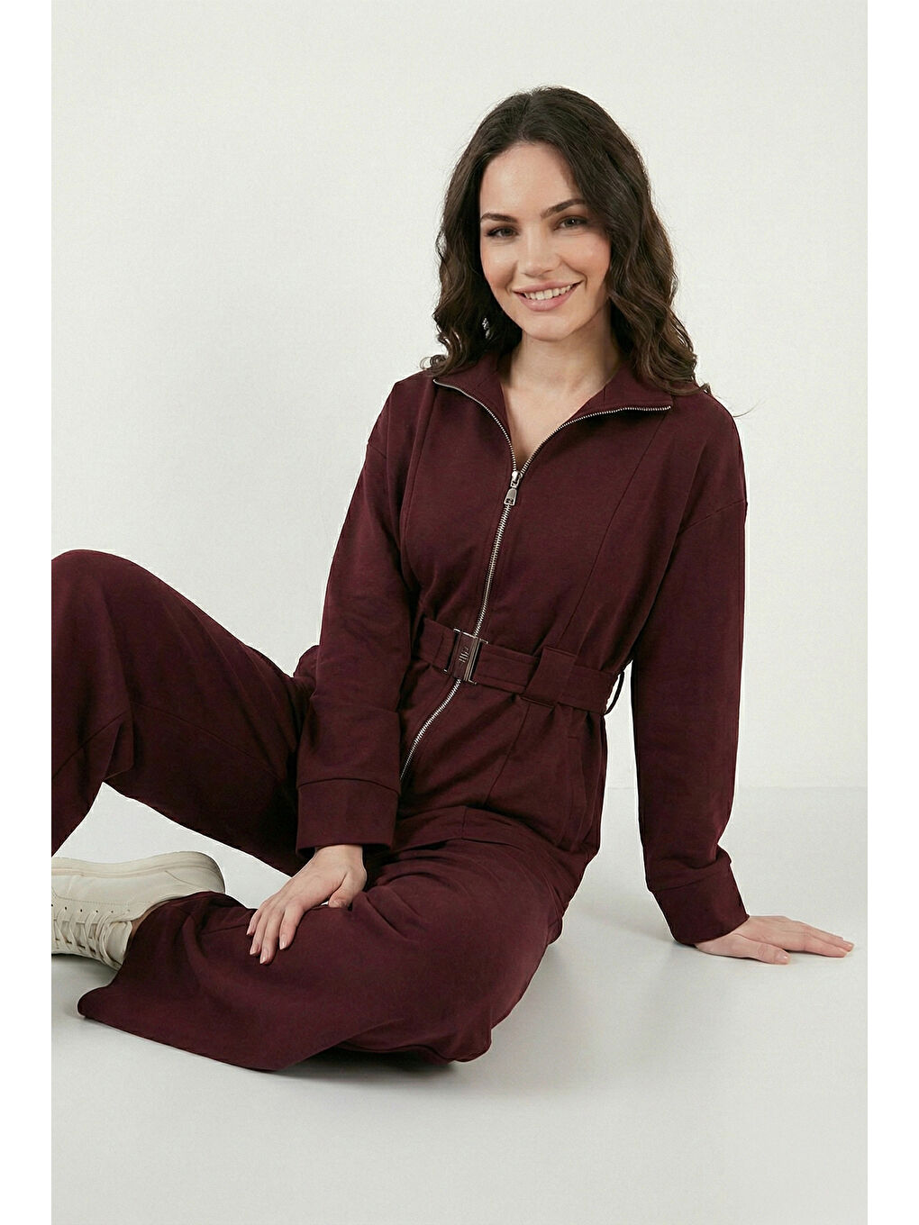 Bordo Regular Fit Kemer Detaylı Fermuarlı Geniş Paçalı Kadın Takım 6928879-5