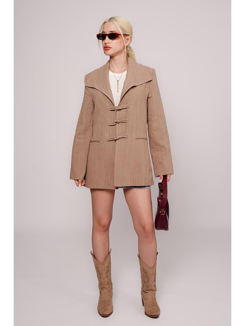 Bej Vizon Bağlama Detaylı Blazer Kadın Ceket Mg2482-1