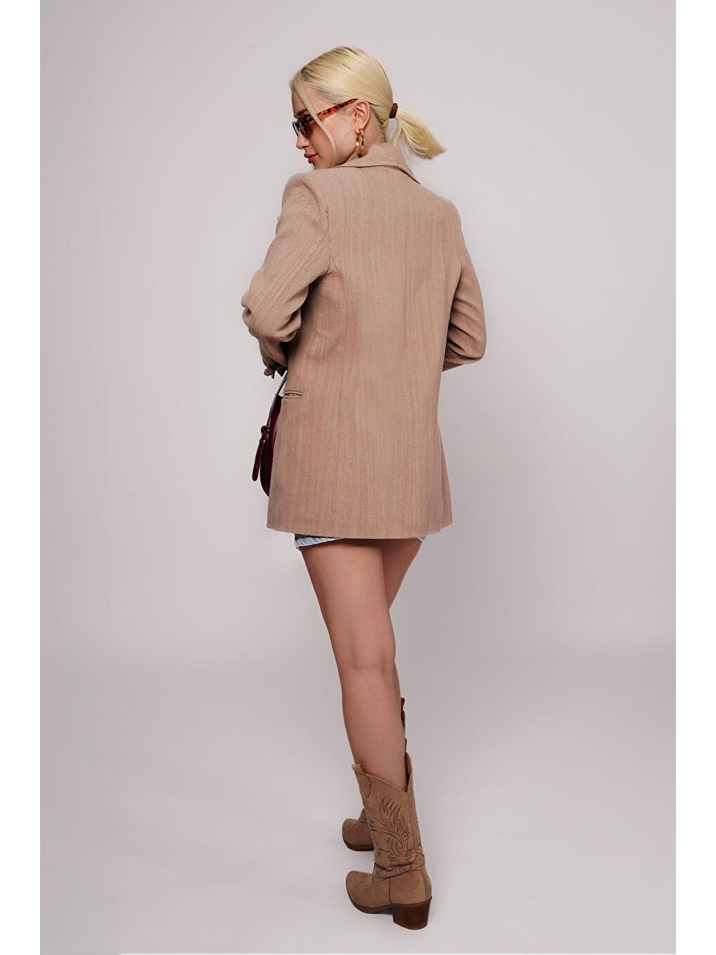 Bej Vizon Bağlama Detaylı Blazer Kadın Ceket Mg2482-3