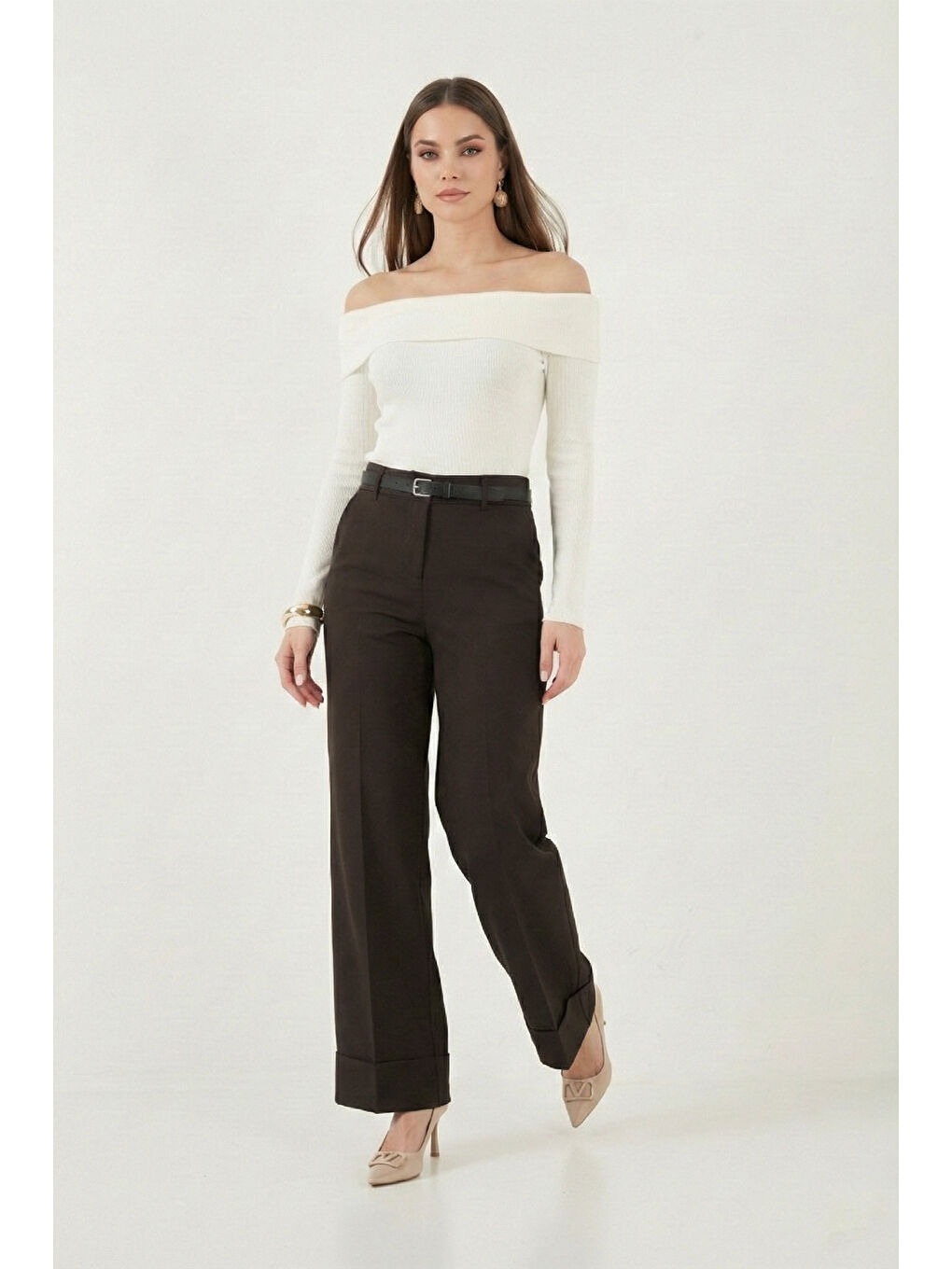 Kahverengi Wide Leg Yüksek Bel Kıvırma Detaylı Bol Paça Kemerli Kadın Pantolon 6923841-3