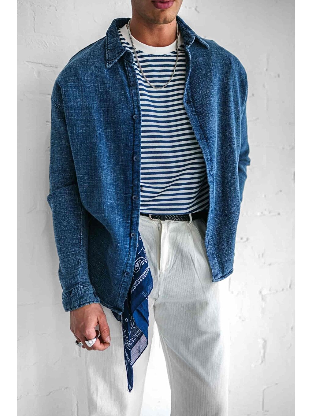 Erkek Regular Fit Dokulu Gömlek Lacivert-1