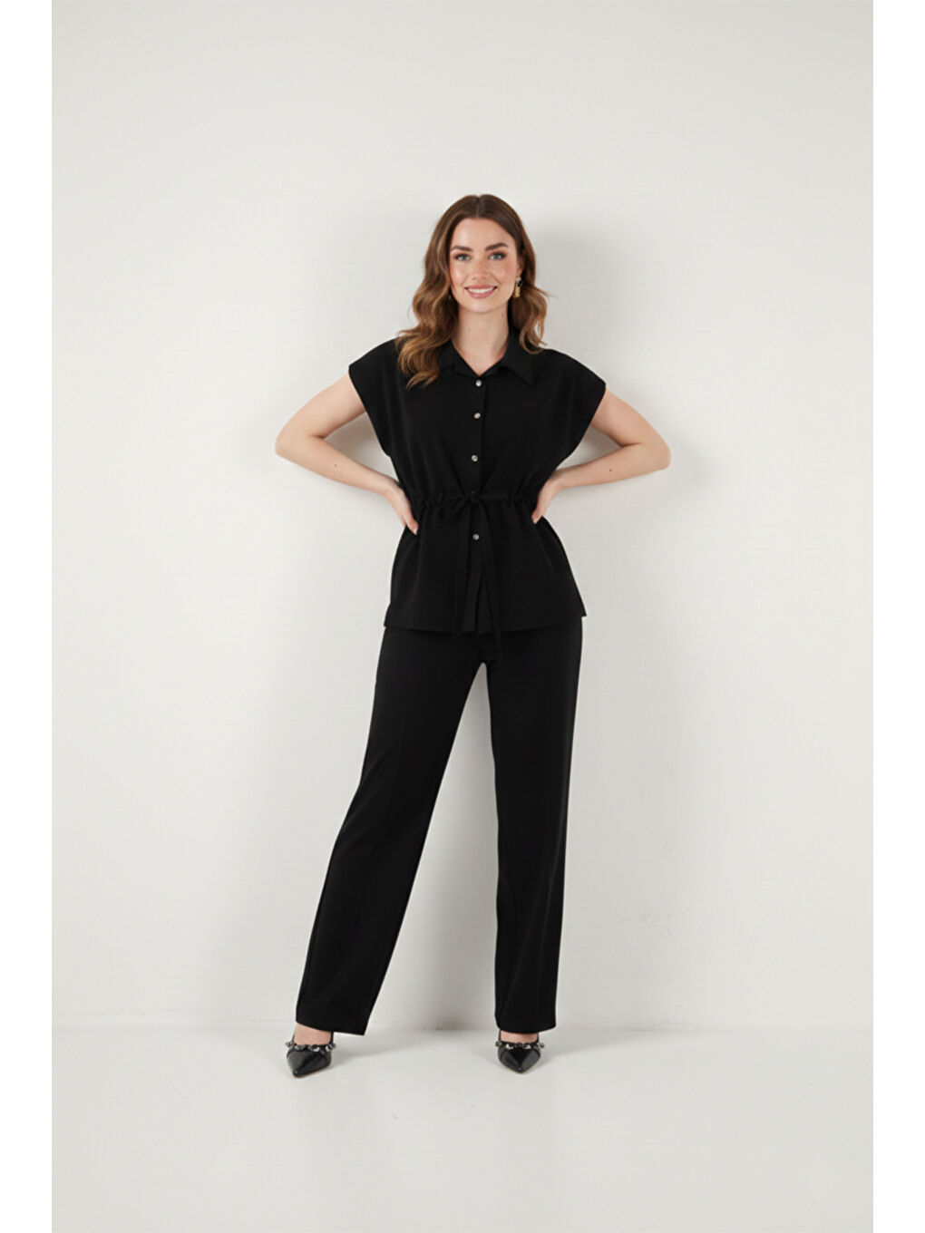 Siyah Regular Fit Beli Büzgülü Kısa Kollu Kadın Takım 6928870-4