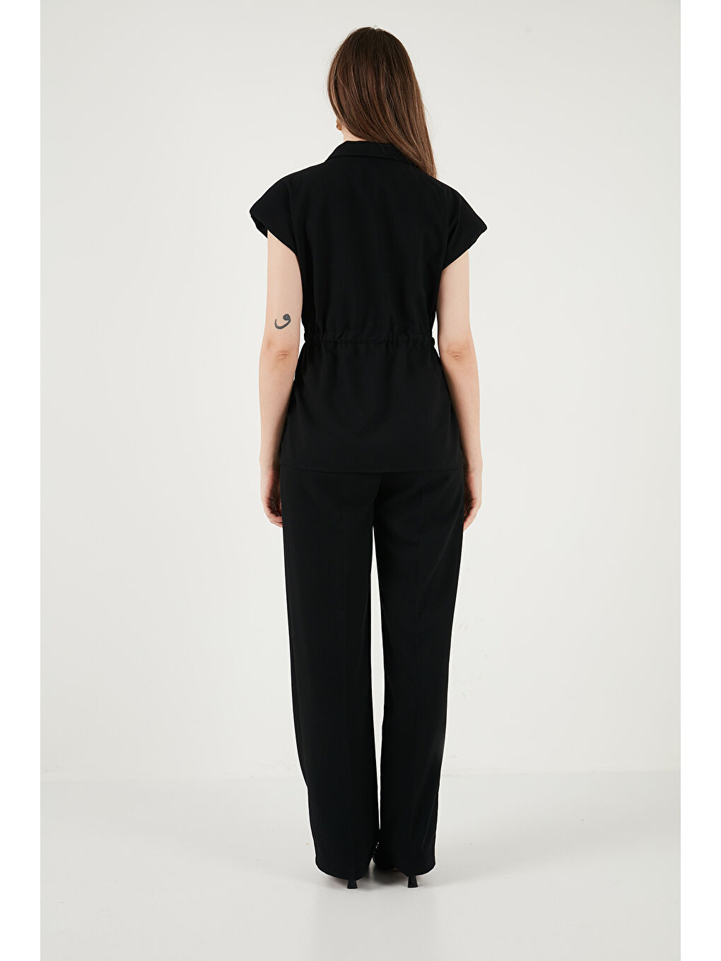 Siyah Regular Fit Beli Büzgülü Kısa Kollu Kadın Takım 6928870-5