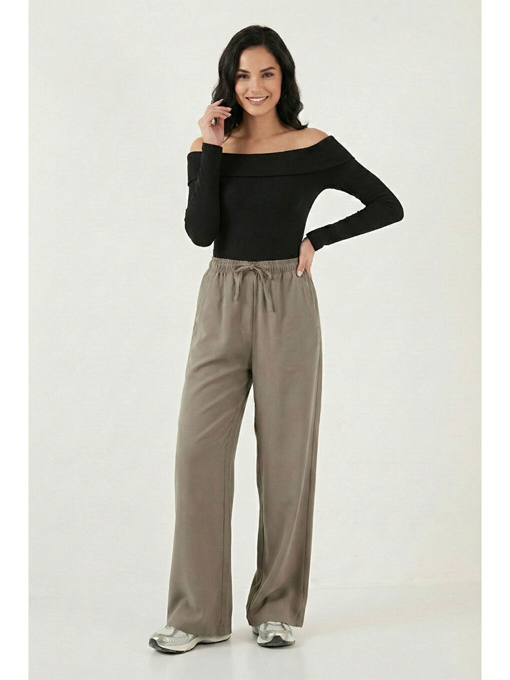 Haki Relaxed Fit Yüksek Bel Bol Paça Bağlamalı Kadın Pantolon 6923874-3