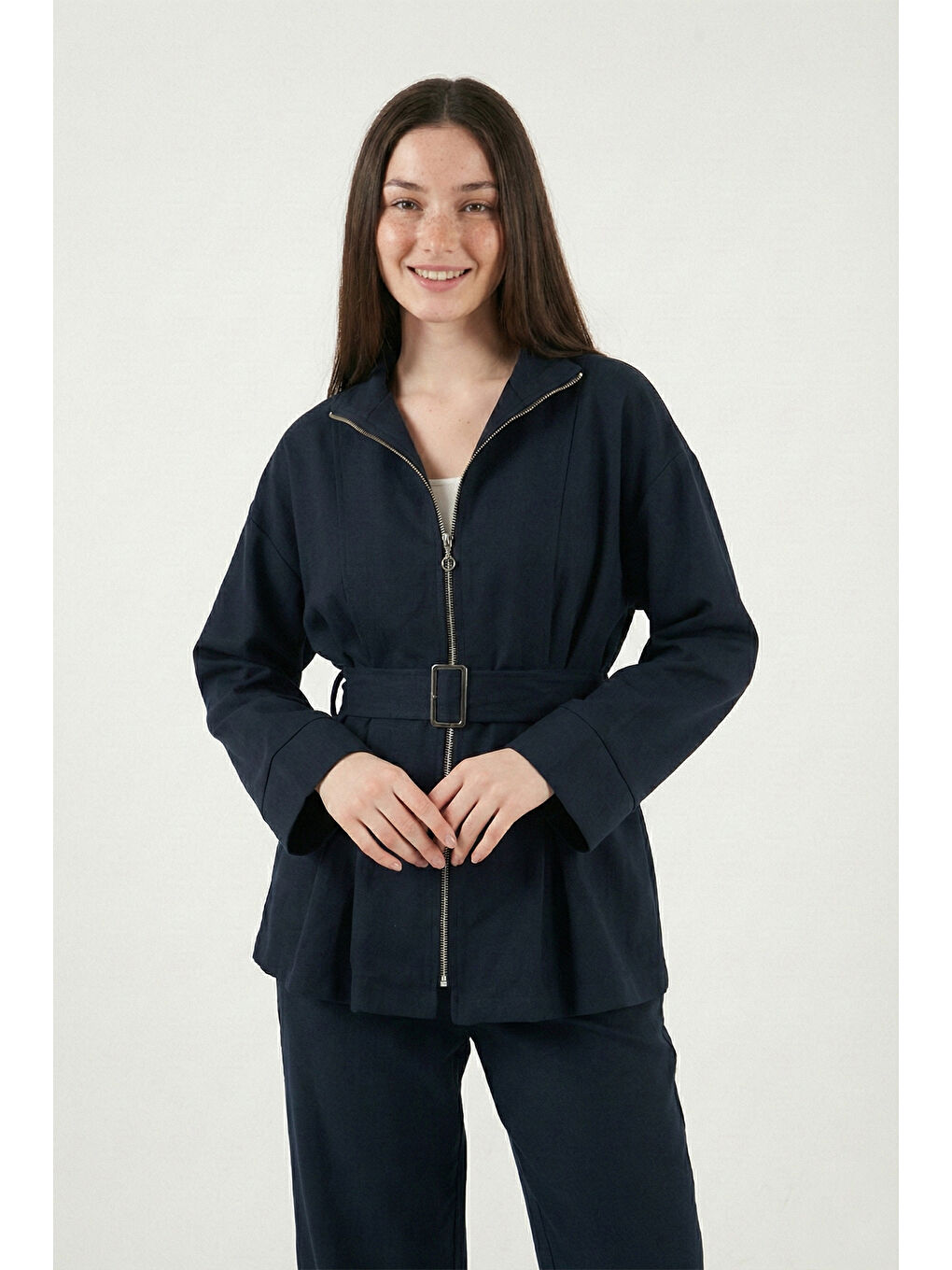 Lacivert Regular Fit Kemer Detaylı Fermuarlı Geniş Paçalı Kadın Takım 6928879-4