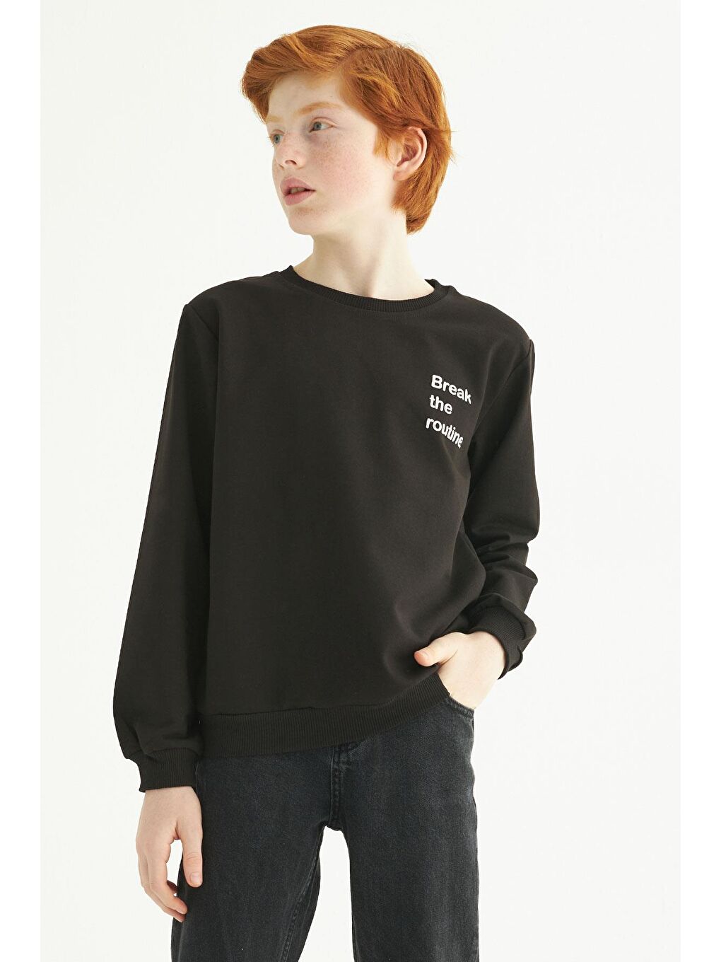 Bisiklet Yaka Yazı Baskılı Siyah Renk Erkek Çocuk Sweatshirt