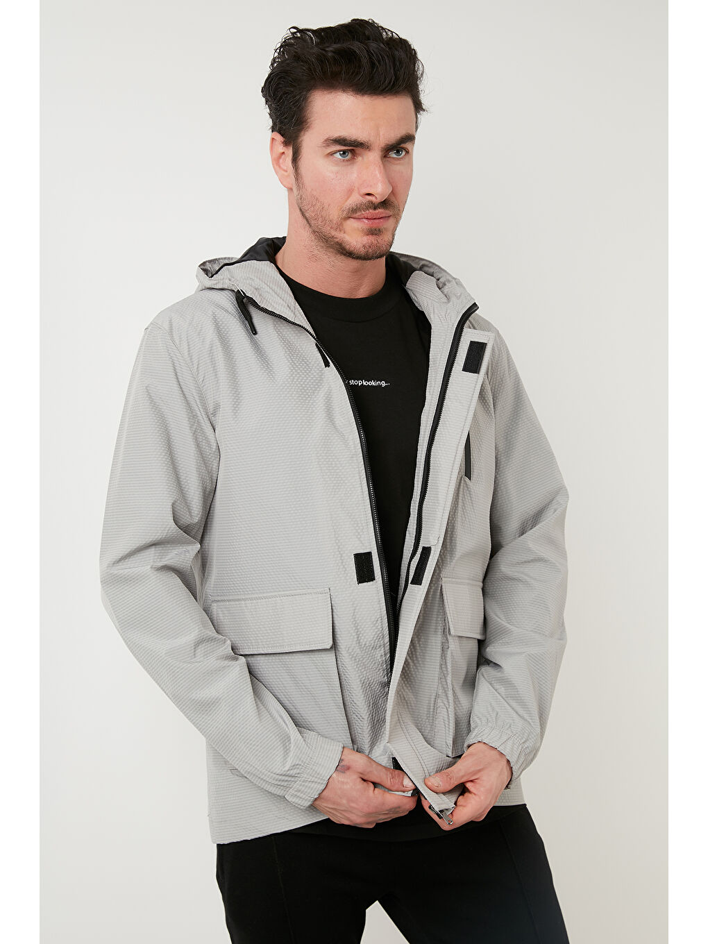 Gri Kapüşonlu Fermuarlı Cepli Mont 5711304-2