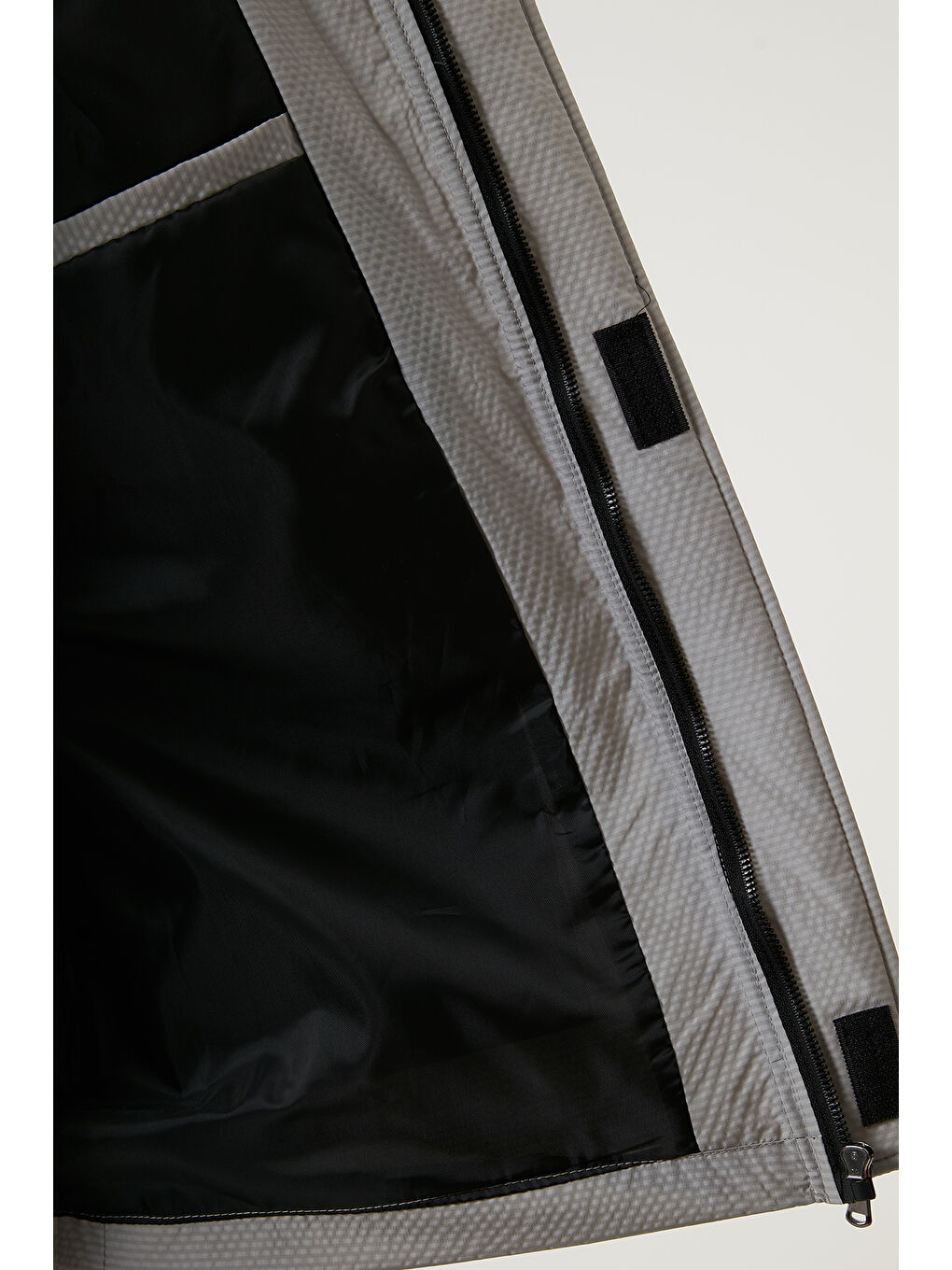 Gri Kapüşonlu Fermuarlı Cepli Mont 5711304-4