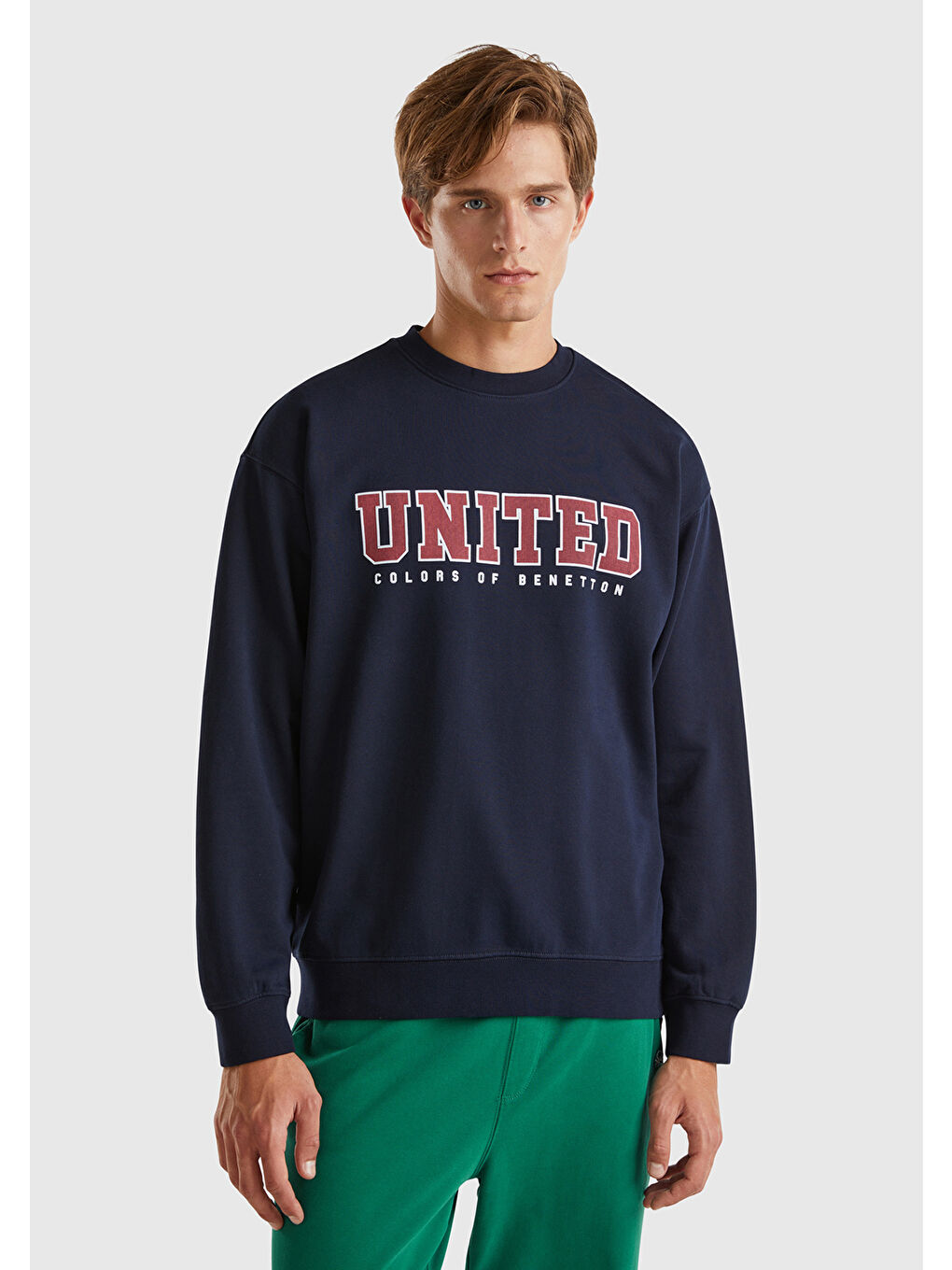 United Colors Of Benetton Erkek Lacivert %100 Pamuk Önü Baskılı Ribanalı Yuvarlak Yaka Sweatshirt