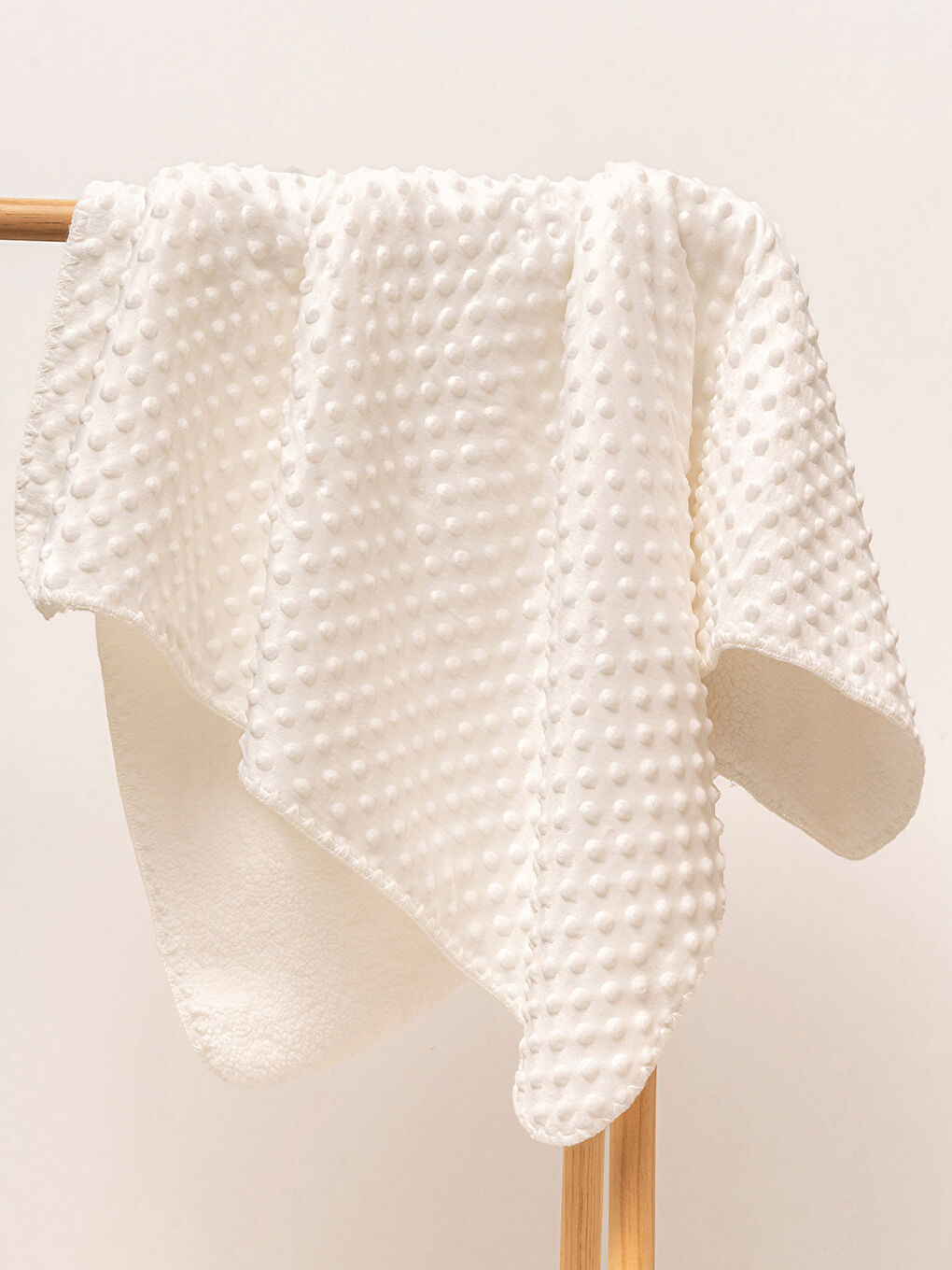 Welsoft Çift Katlı Nohutlu Bebek Battaniyesi Ekru