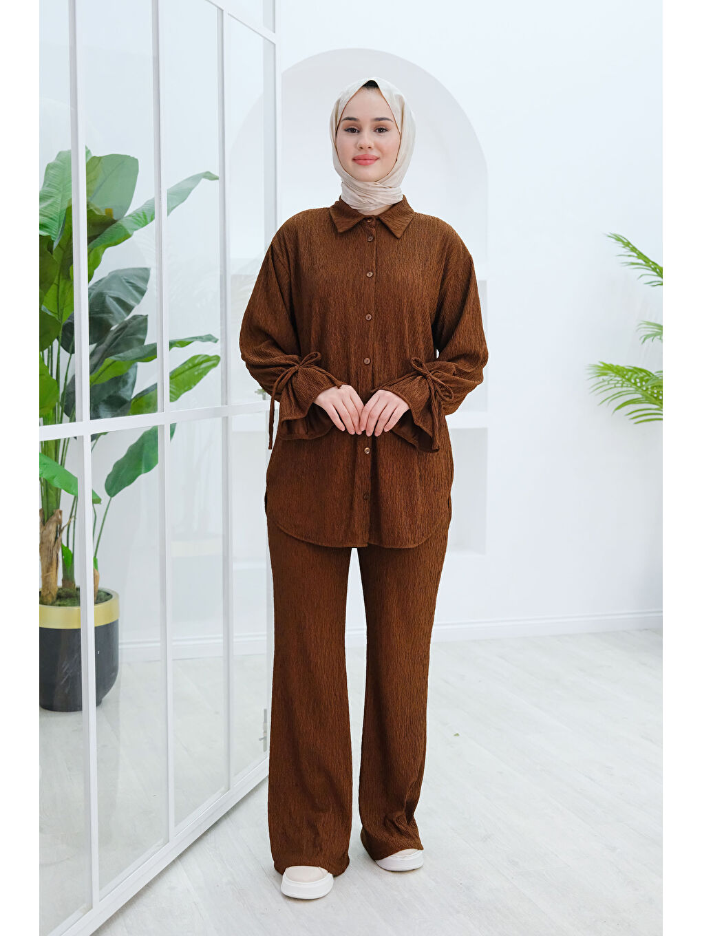 Kol Fırfır Detay Bürümcük İkili Takım Kahverengi