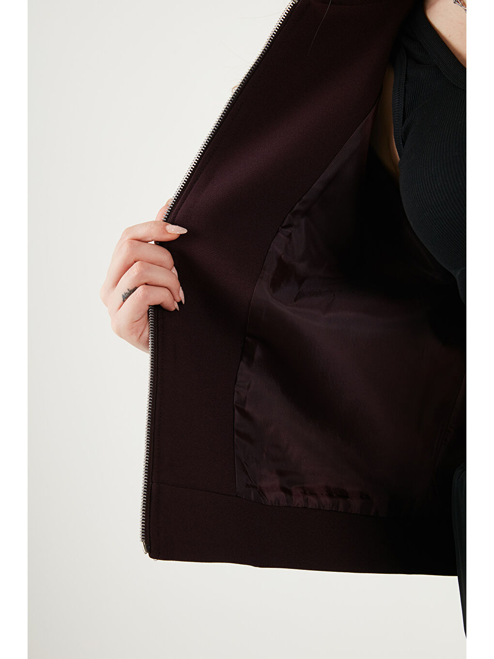 Mürdüm Regular Fit Klasik Yaka Astarlı Cep Detaylı Kadın Ceket 6927670-5