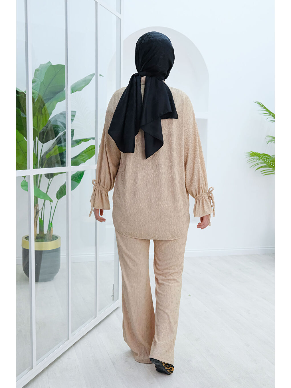 Locco Moda Ekru Kol Fırfır Detay Bürümcük İkili Takım Krem - 1