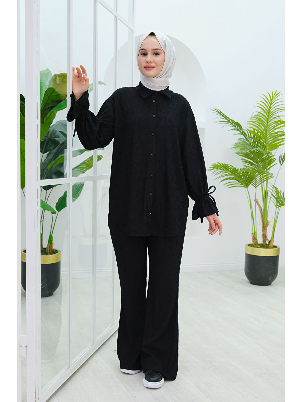 Kol Fırfır Detay Bürümcük İkili Takım Siyah