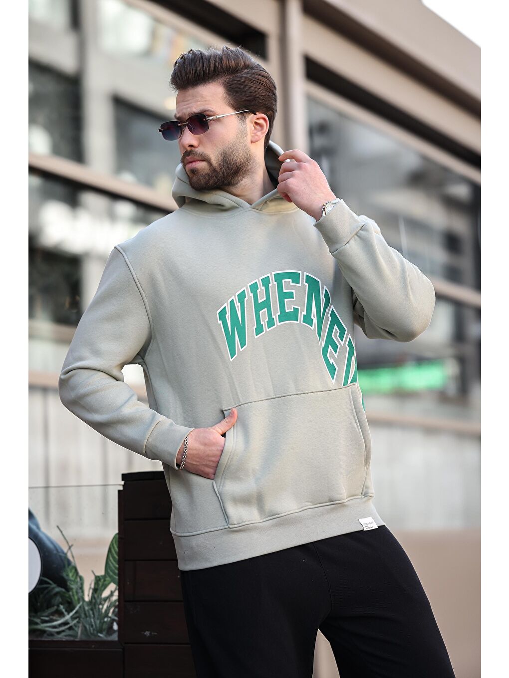 Çağla Yeşili Kapüşonlu Baskılı Cep Detaylı Erkek Sweatshirt E7065-1