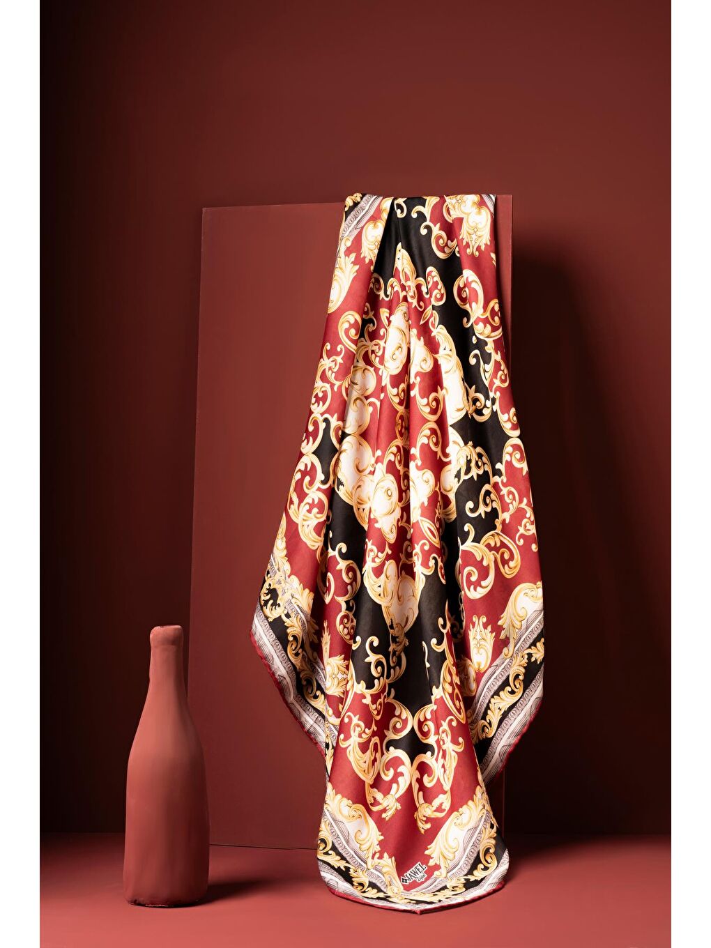 Bordo Kadın Soft Eşarp Lesmira