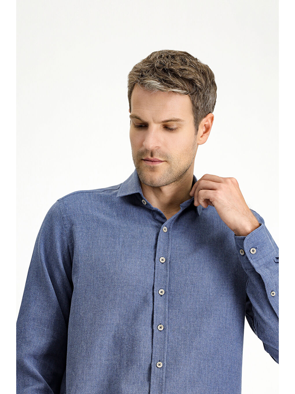 İndigo Uzun Kol Regular Fit Spor Pamuklu Kolay Ütülenebilir Gömlek