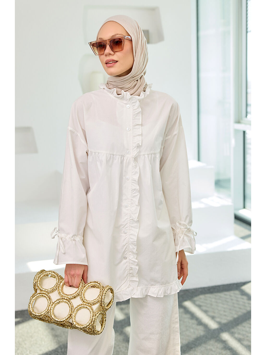 Kadın Fırfır Detaylı Gömlek Beyaz-1