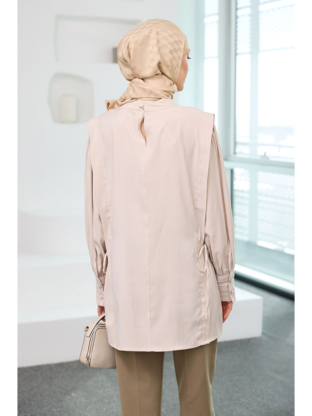 Ekru Kadın Nervur Detay Cupra Lyocell Tunik Krem-4