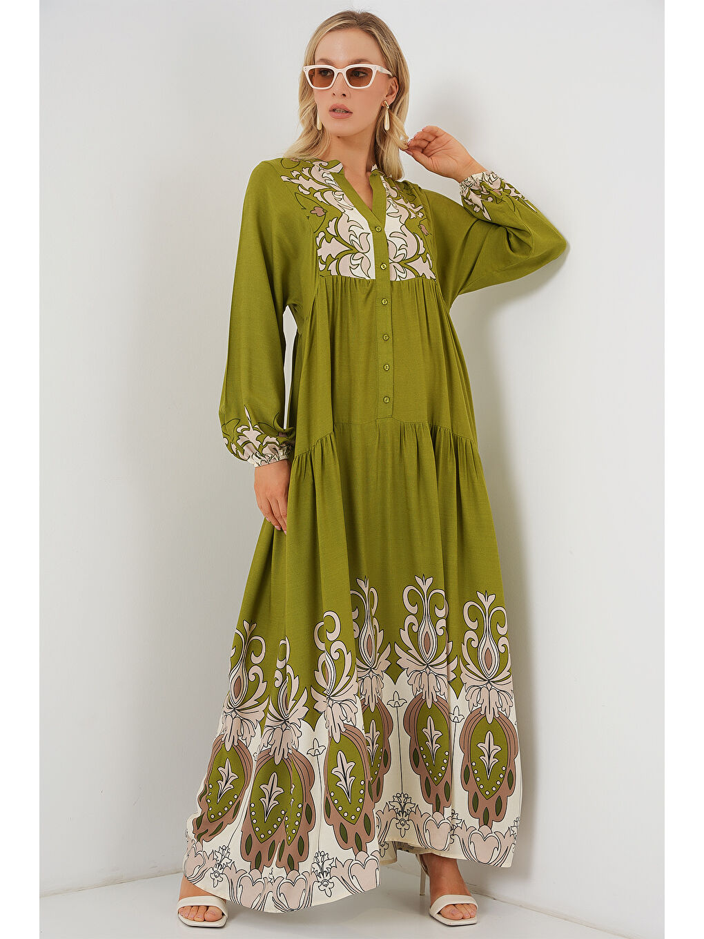 2423 Otantik Desenli Tesettür Elbise - Çağla Yeşili-3