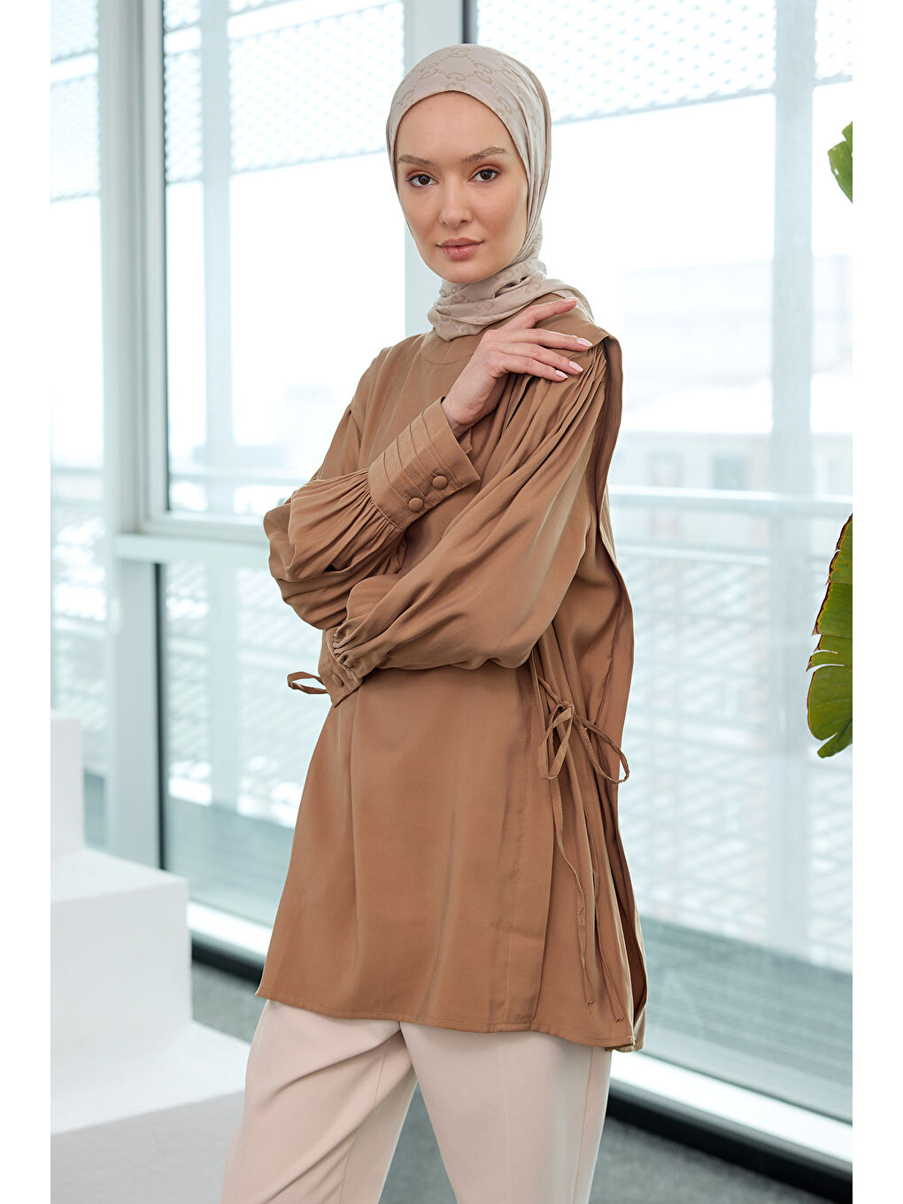 Bej Kadın Nevrur Detay Cupra Lyocell Tunik Vizon-2