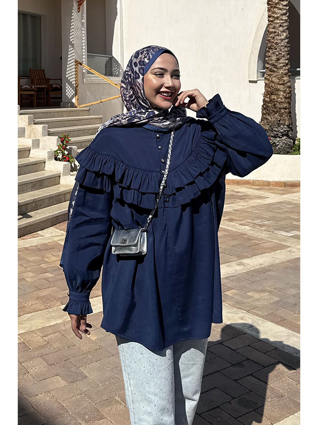 Kadın Robası Fırfırlı Cupra Lyocell Gömlek Lacivert