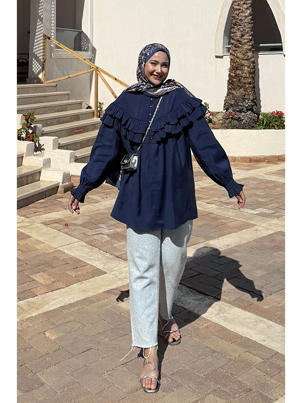 Kadın Robası Fırfırlı Cupra Lyocell Gömlek Lacivert-1