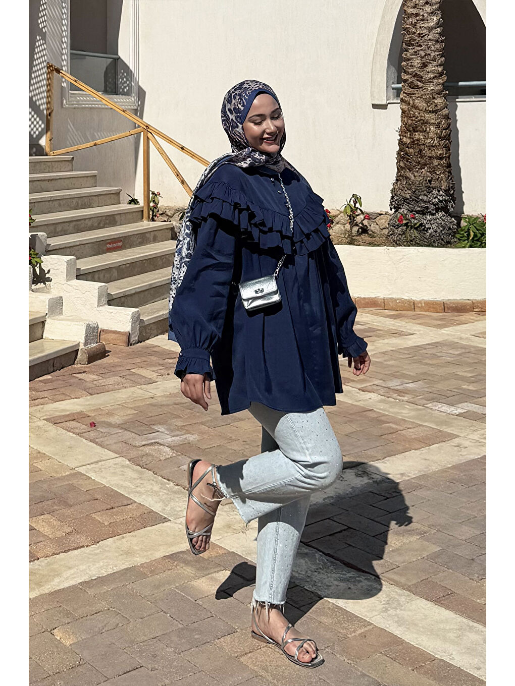 Kadın Robası Fırfırlı Cupra Lyocell Gömlek Lacivert-3