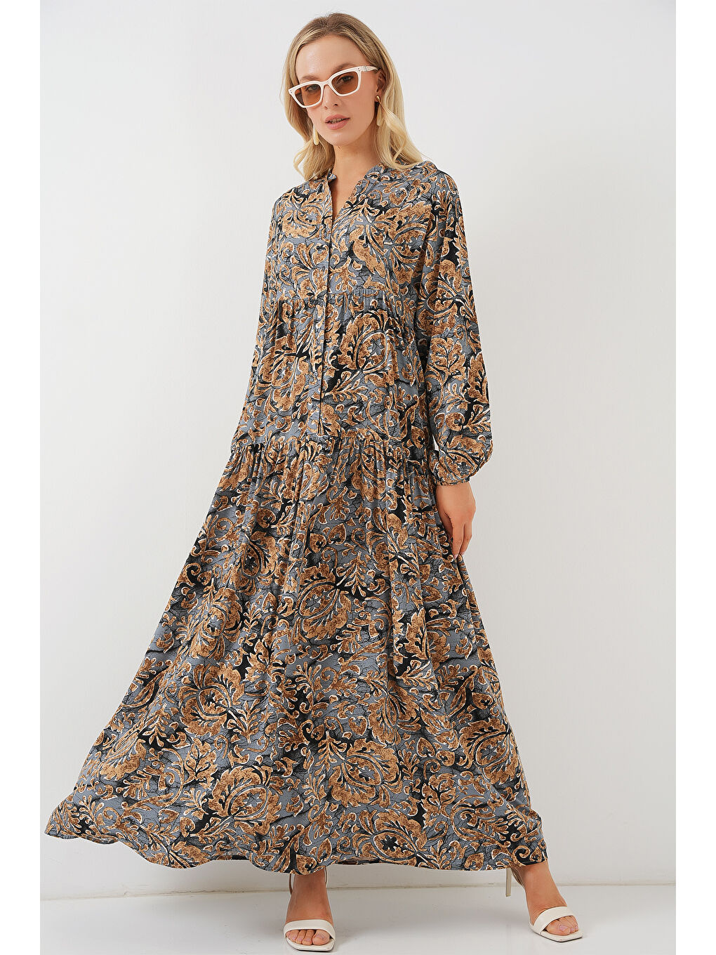 2423 Otantik Desenli Tesettür Elbise - A.Gri