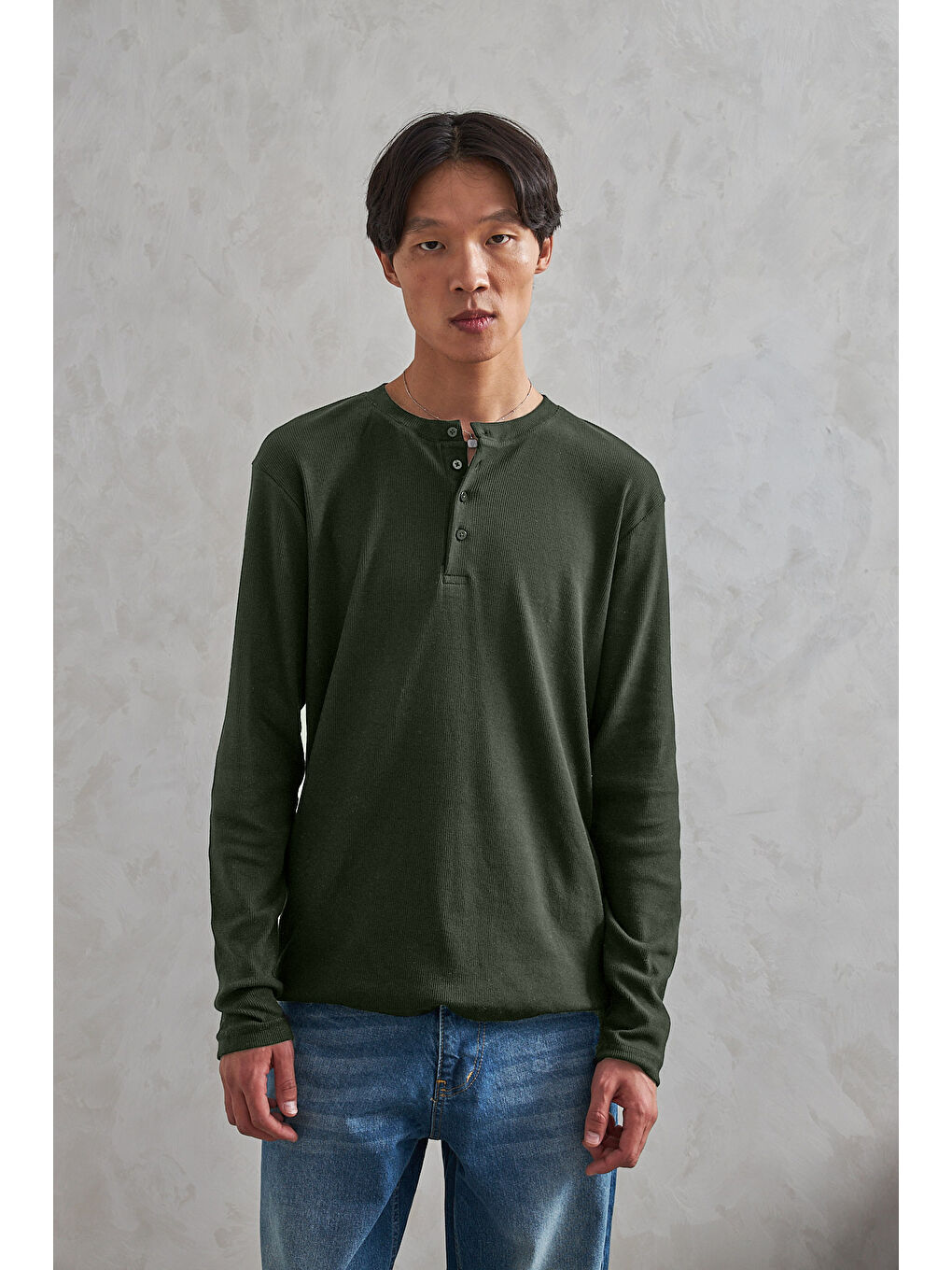 Haki Erkek Henley Yaka Düğmeli Penye Bluz-1