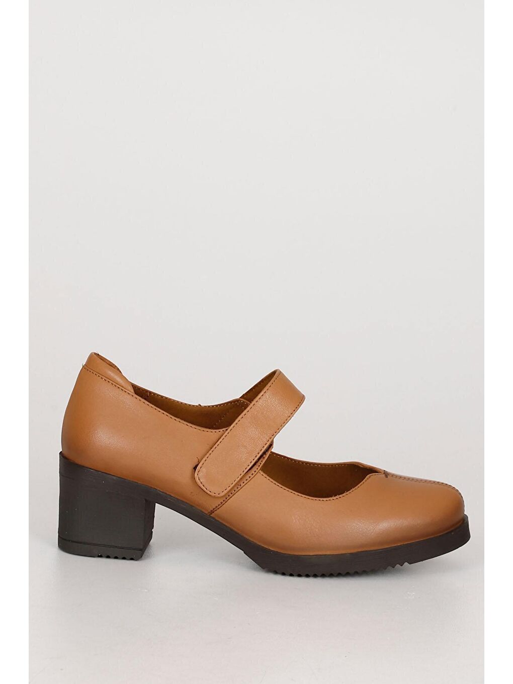 Kahverengi TABA-KAHVERENGİ  Hakiki Deri Yuvarlak Burun Orta Topuklu Kadın Ayakkabı 24229-3