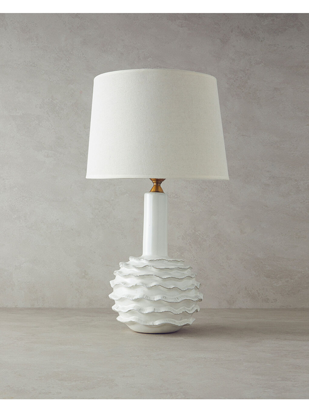 Tiara Porselen Abajur Bej