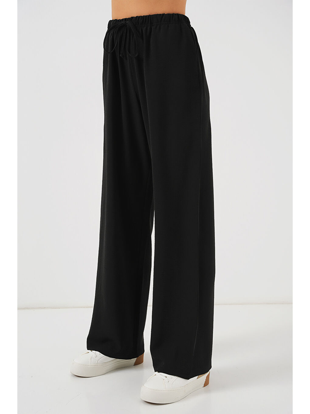 Kadın Yüksek Bel Bol Paça Pantolon - Siyah-1
