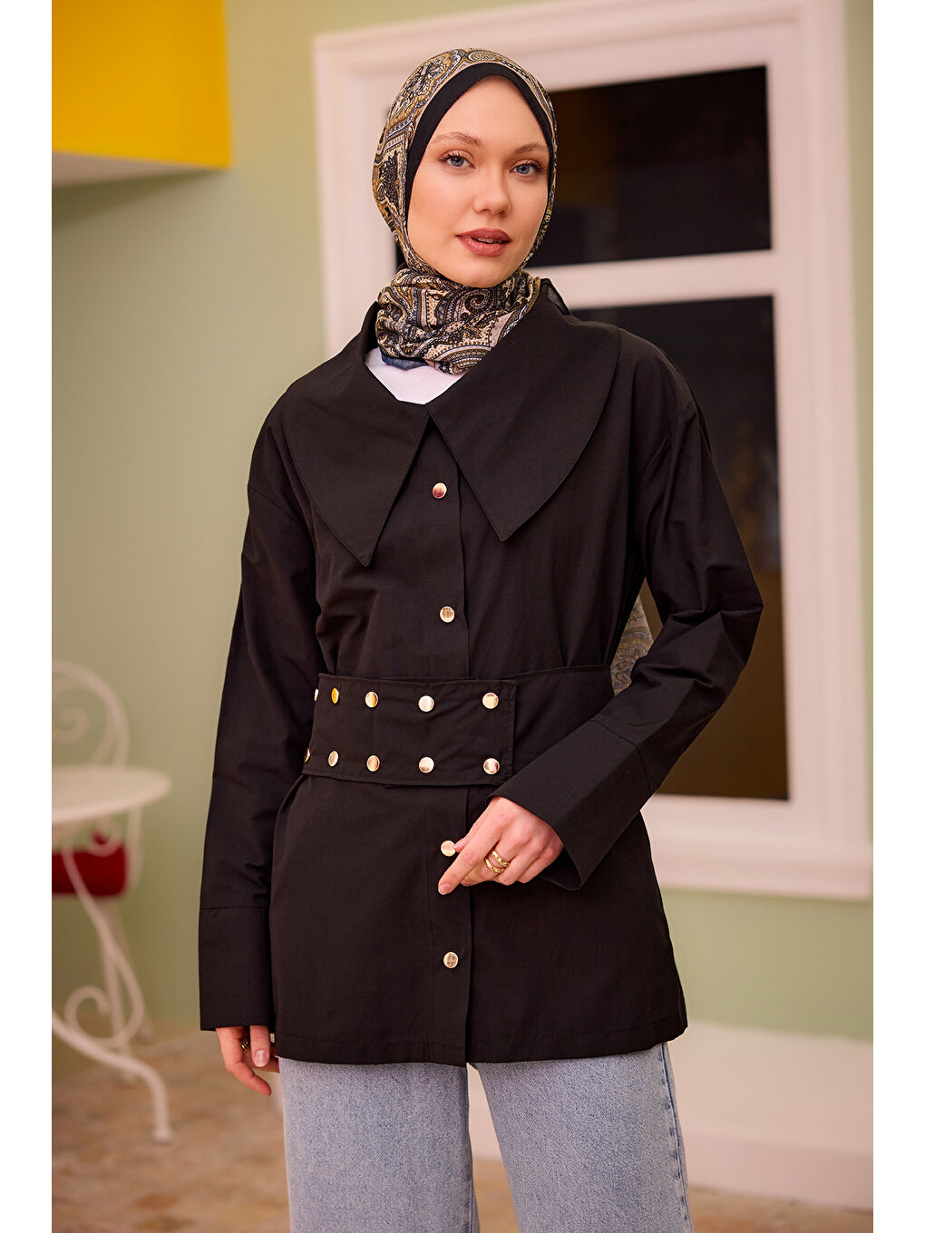 Kadın Gold Düğme Ve Kemer Detaylı Gömlek Siyah-2