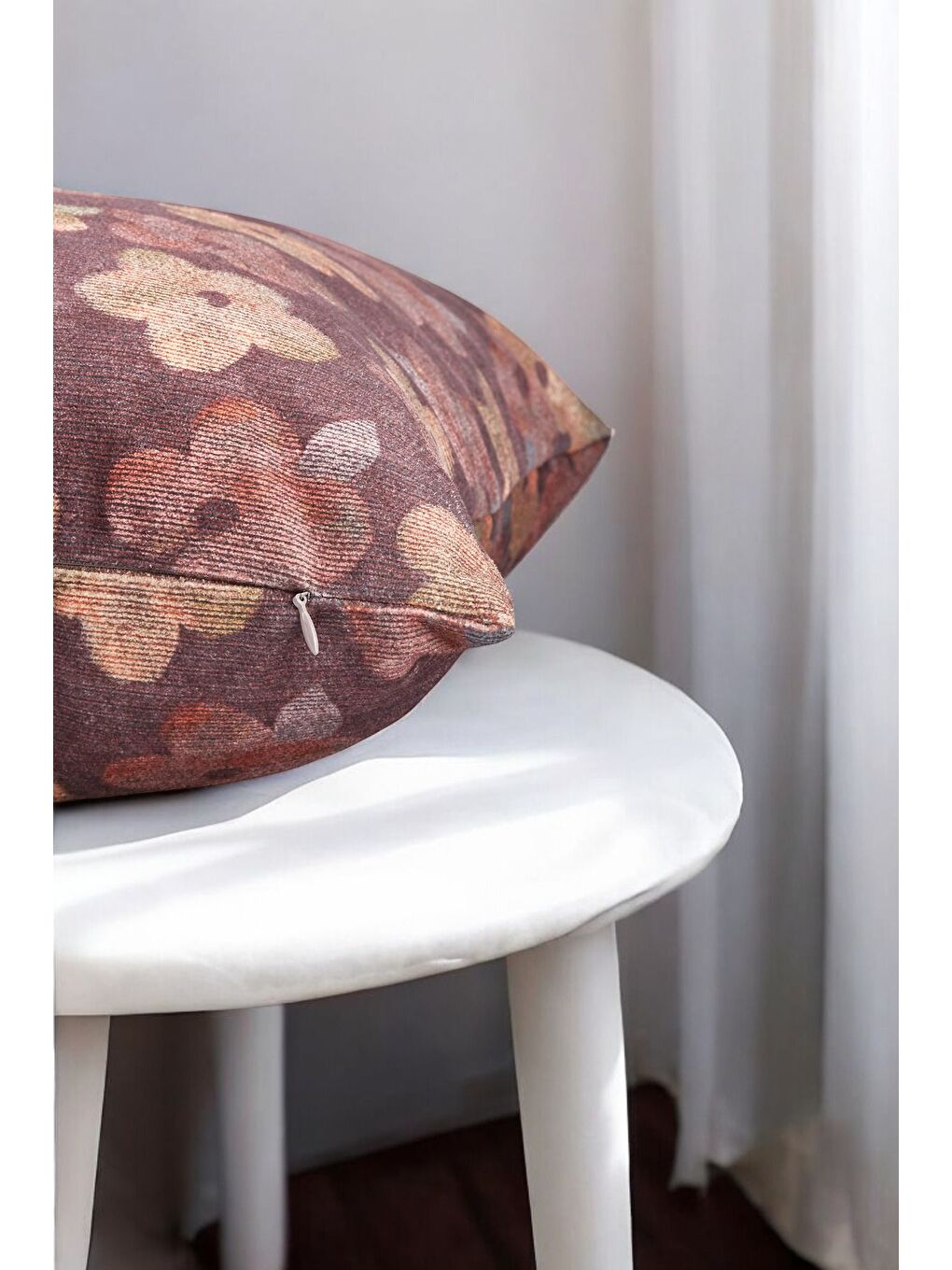 Soft Papatya Desenli Dekoratif Bordo Kırlent Kılıfı 43x43-2