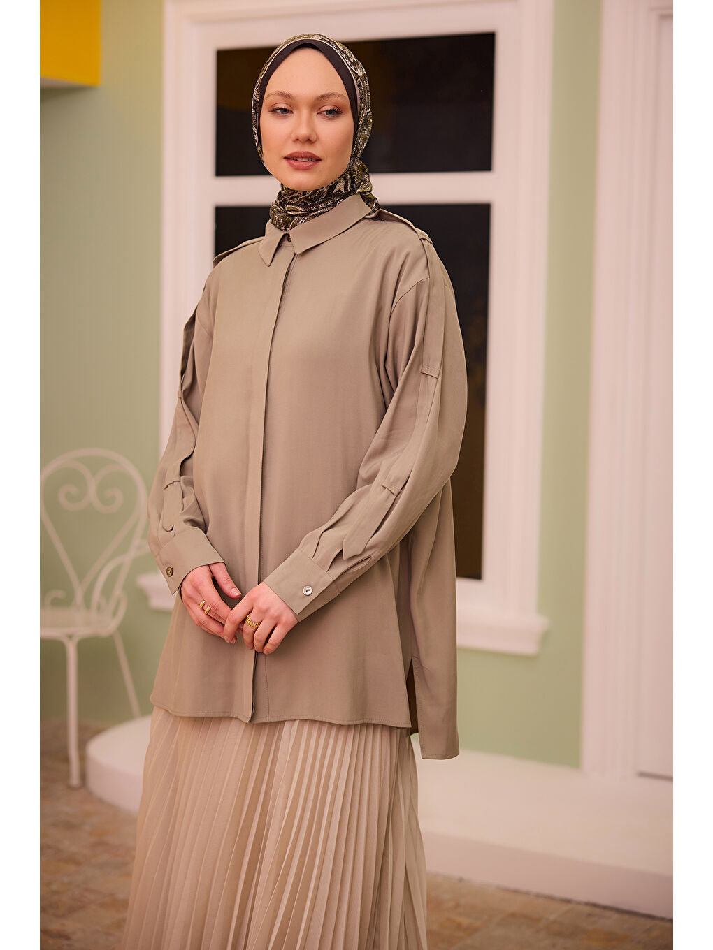 Kadın Kolu Apolet Detaylı Gömlek Yeşil-1