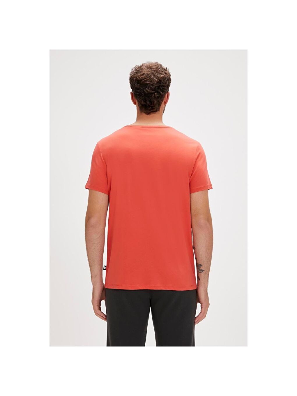 Turuncu Solid Erkek Kırmızı Yuvarlak Yaka Spor Tişört-2