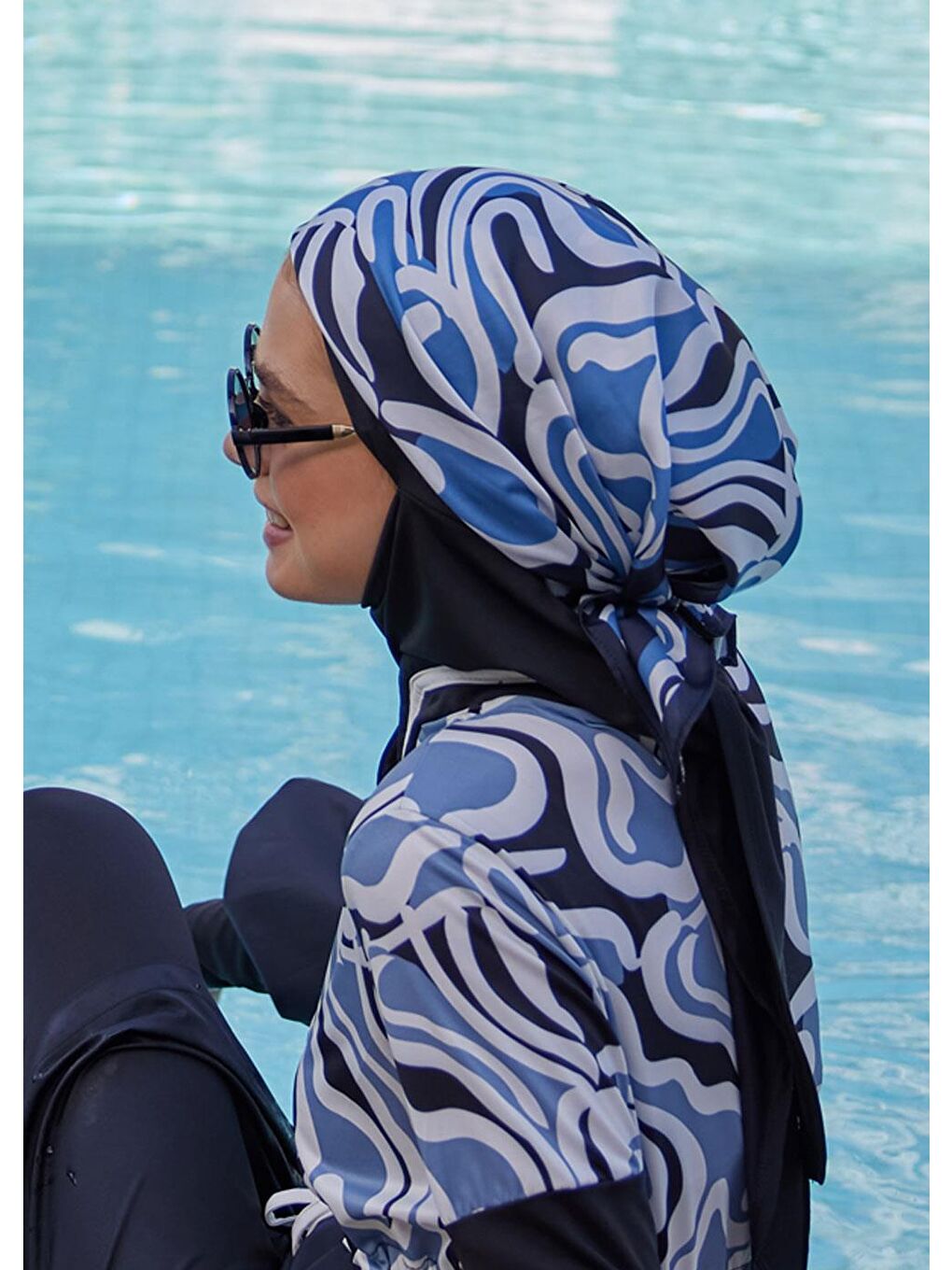 Karışık Üçgen Bandana Eşarp - 03