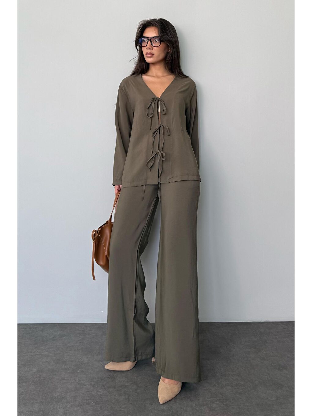 Haki Önü Bağlamalı Alt Üst Takım Mg2473-1