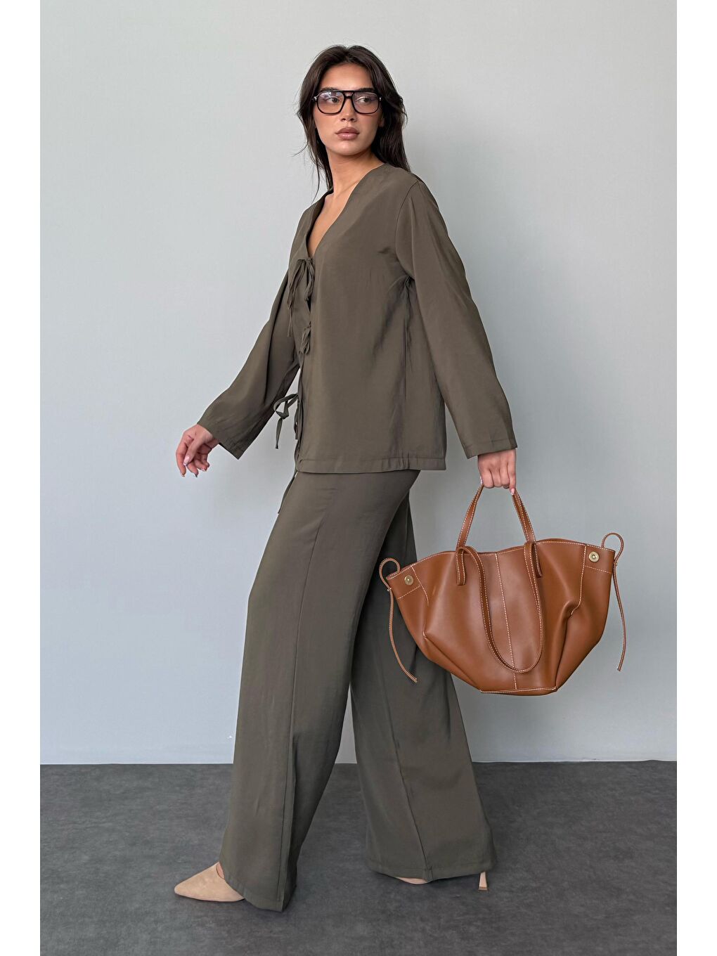 Haki Önü Bağlamalı Alt Üst Takım Mg2473-3