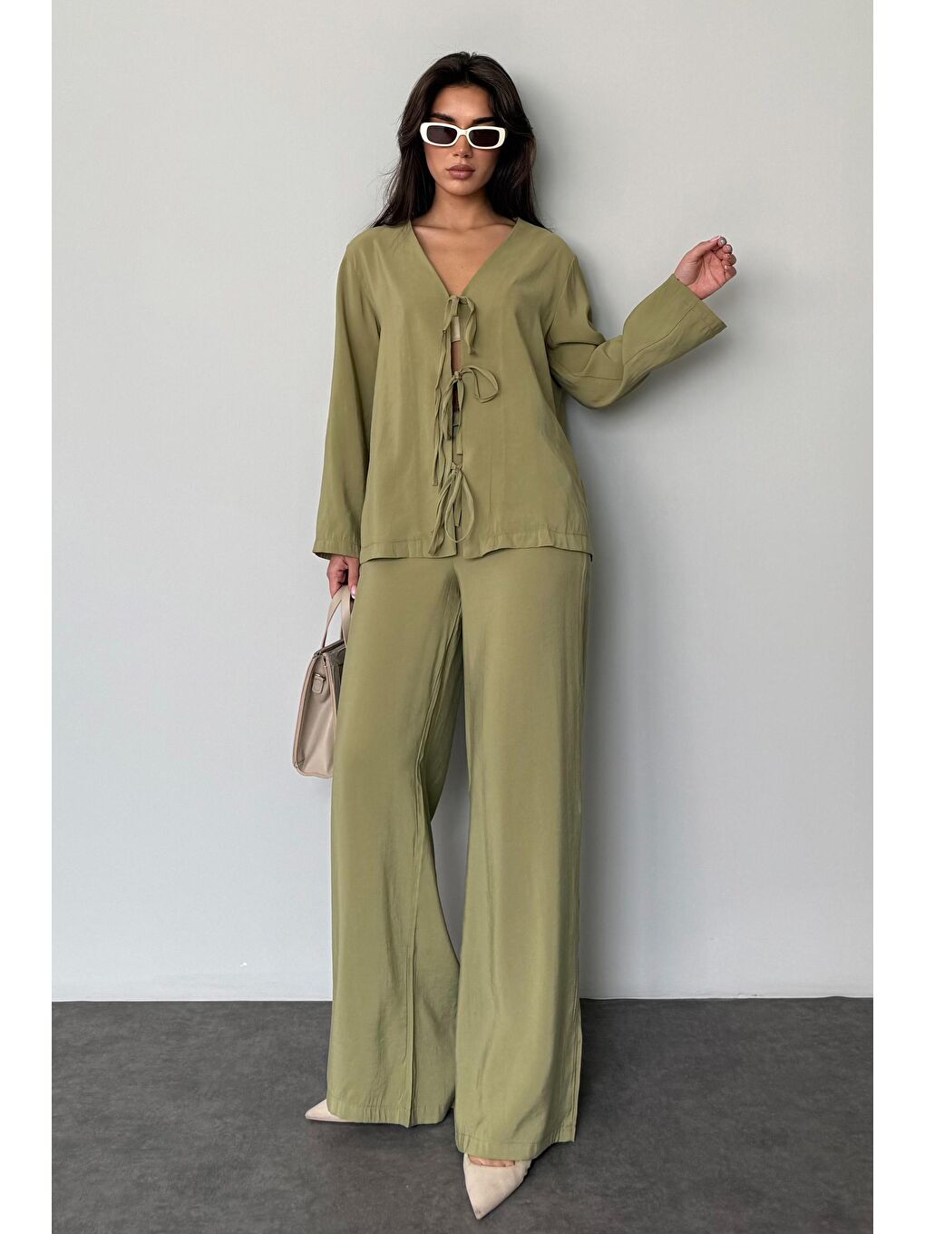 Yeşil Önü Bağlamalı Alt Üst Takım Mg2473-5