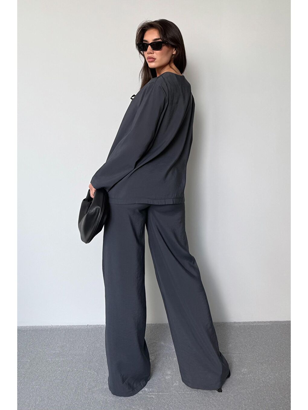 Gri Füme Önü Bağlamalı Alt Üst Takım Mg2473-3