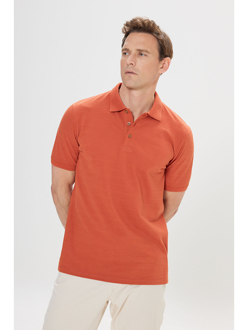 Kahverengi Erkek Kiremit Slim Fit Dar Kesim %100 Pamuk Jakarlı Polo Yaka Tişört-2