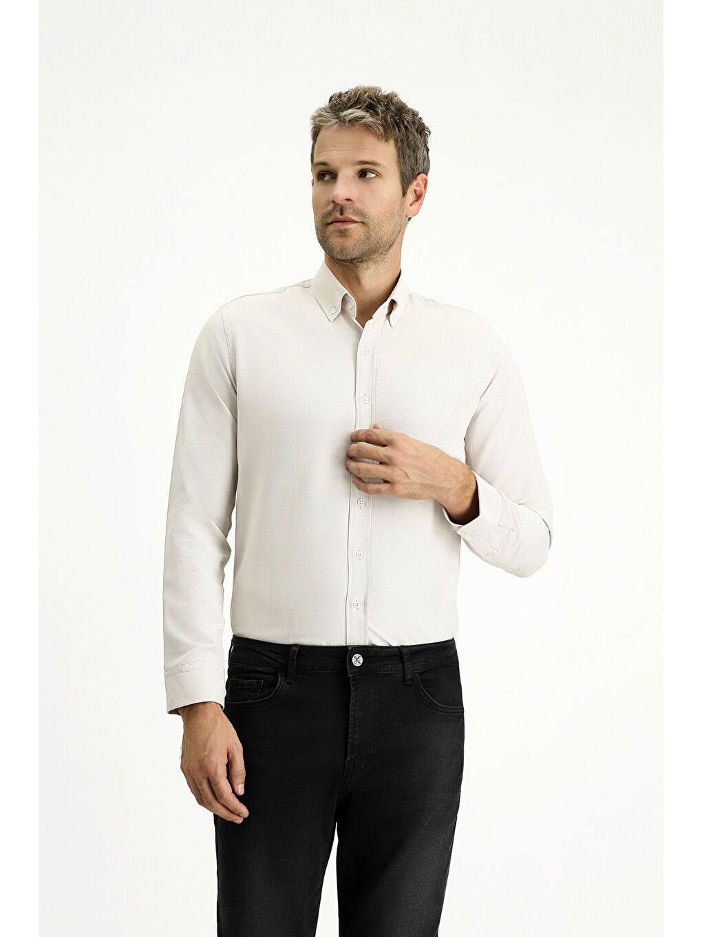 Bej Uzun Kol Slim Fit Düğmeli Yaka Oxford Pamuklu Kolay Ütülenebilir Büyük Beden Gömlek